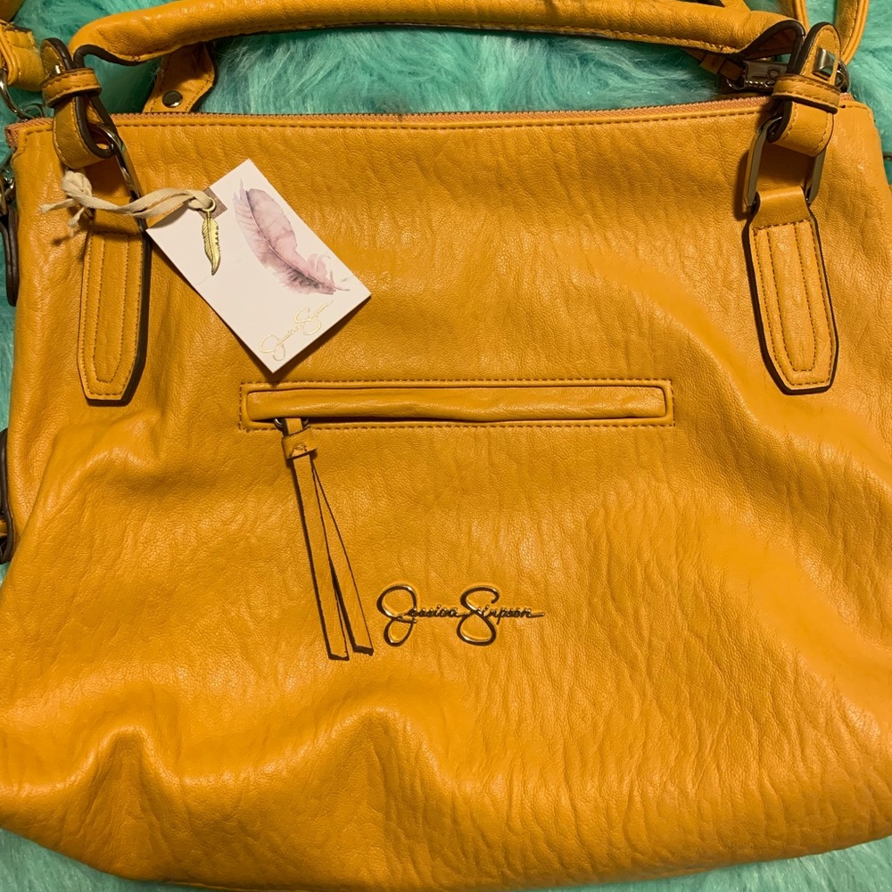 Jéssica Simpson dandelion ryanne